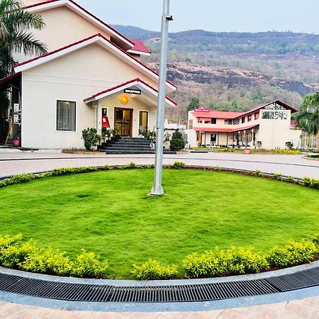 The Grand Leela Resort Khopoli Zewnętrze zdjęcie